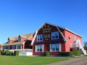 Auberge Doucet Inn Chéticamp Exterior foto